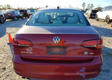 2016 Volkswagen Jetta Se z USA, uszkodzony, nr VIN 3VWD67AJ8GM332823